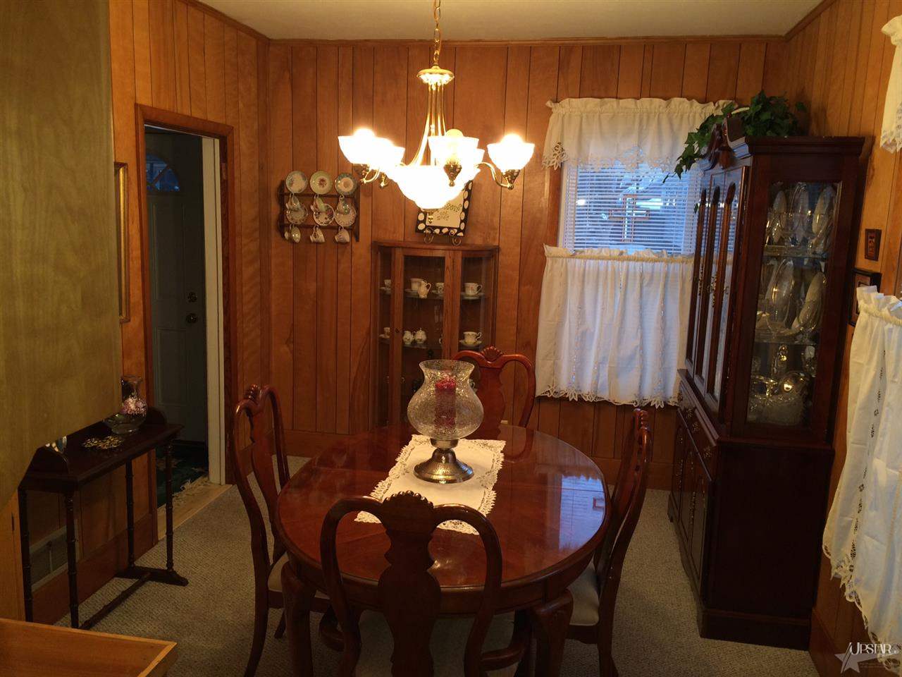 1148 Kinnaird Ave, Fort Wayne, IN 46807 photo 4
