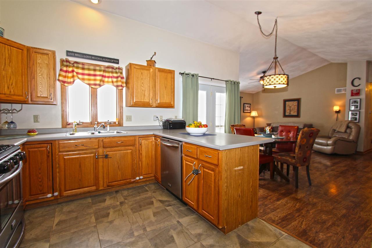 58866 Jason Ct, Elkhart, IN 46516 photo 5