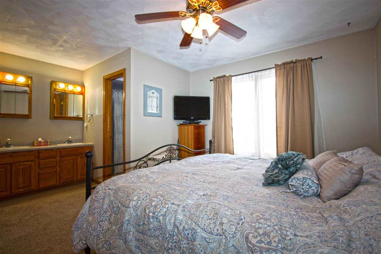 58866 Jason Ct, Elkhart, IN 46516 photo 11