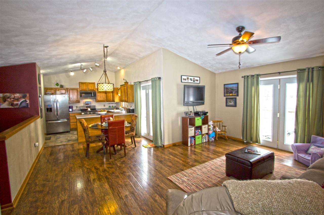 58866 Jason Ct, Elkhart, IN 46516 photo 4