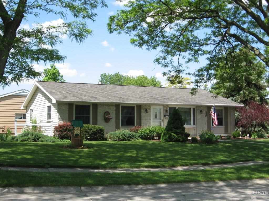 6825 Mimosa Ln, Fort Wayne, IN 46825 photo 2