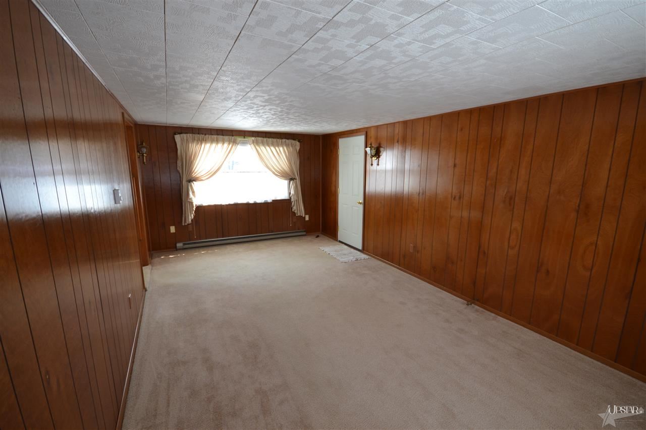 5910 S Bend Dr, Fort Wayne, IN 46804 photo 6