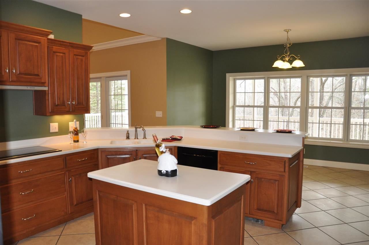 10000 Motz Rd, Evansville, IN 47720 photo 11