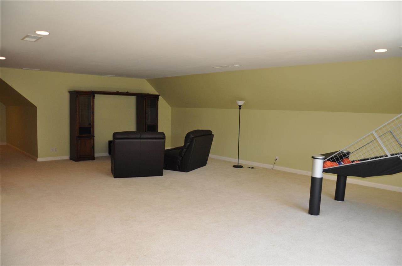 10000 Motz Rd, Evansville, IN 47720 photo 23