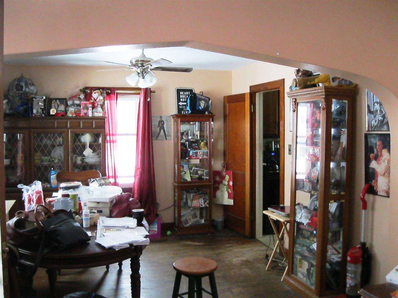 1001 Middlebury St, Goshen, IN 46526 photo 6