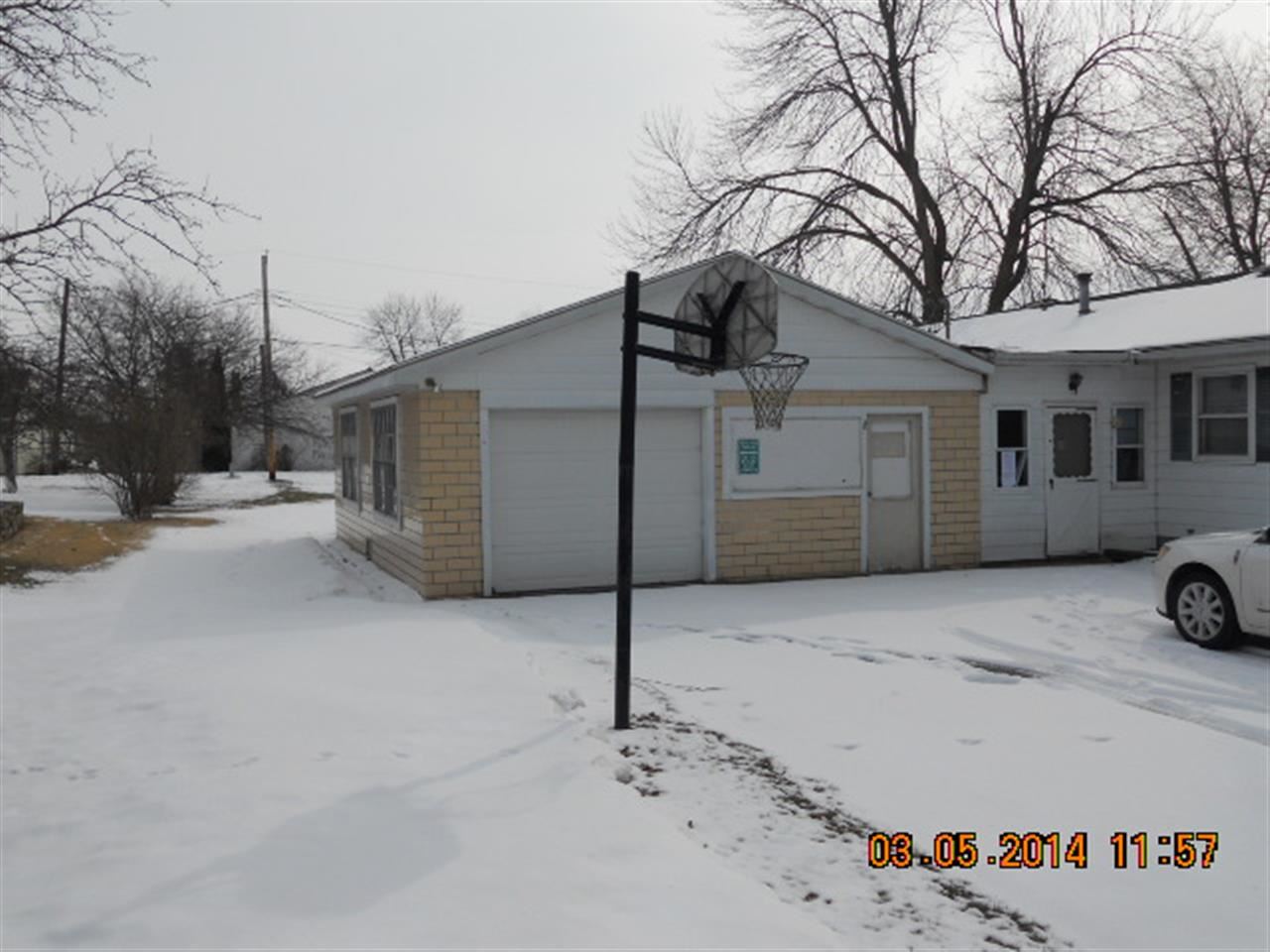 500 E 7th St, Brookston, IN 47923 photo 3