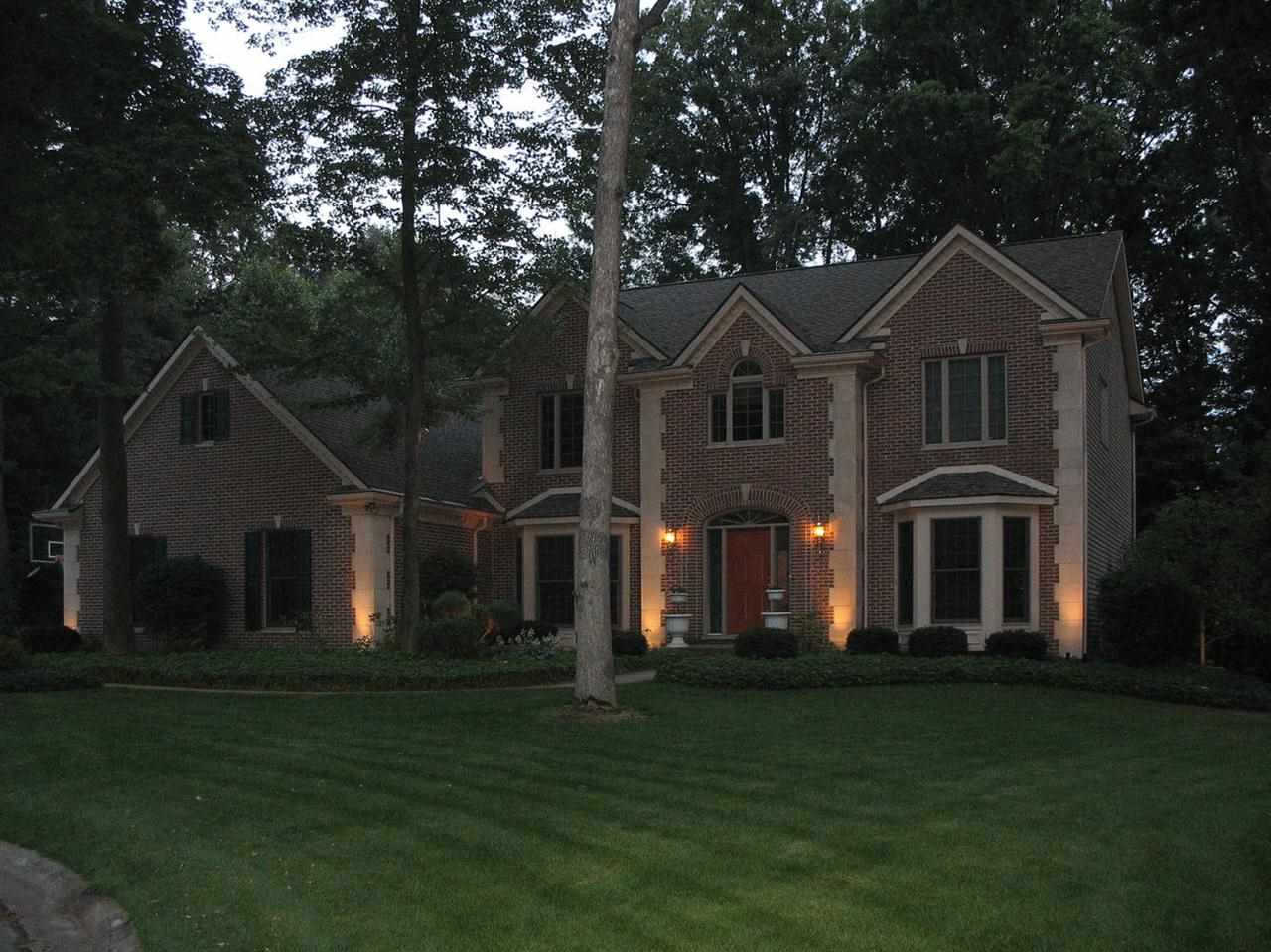 50514 Prestonwood Ct, Granger, IN 46530 photo 2