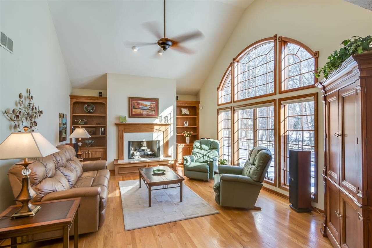 50514 Prestonwood Ct, Granger, IN 46530 photo 11