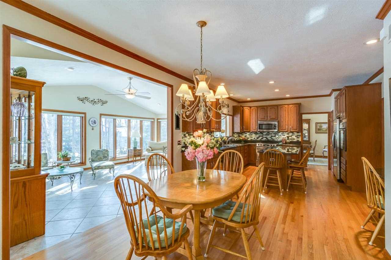 50514 Prestonwood Ct, Granger, IN 46530 photo 12