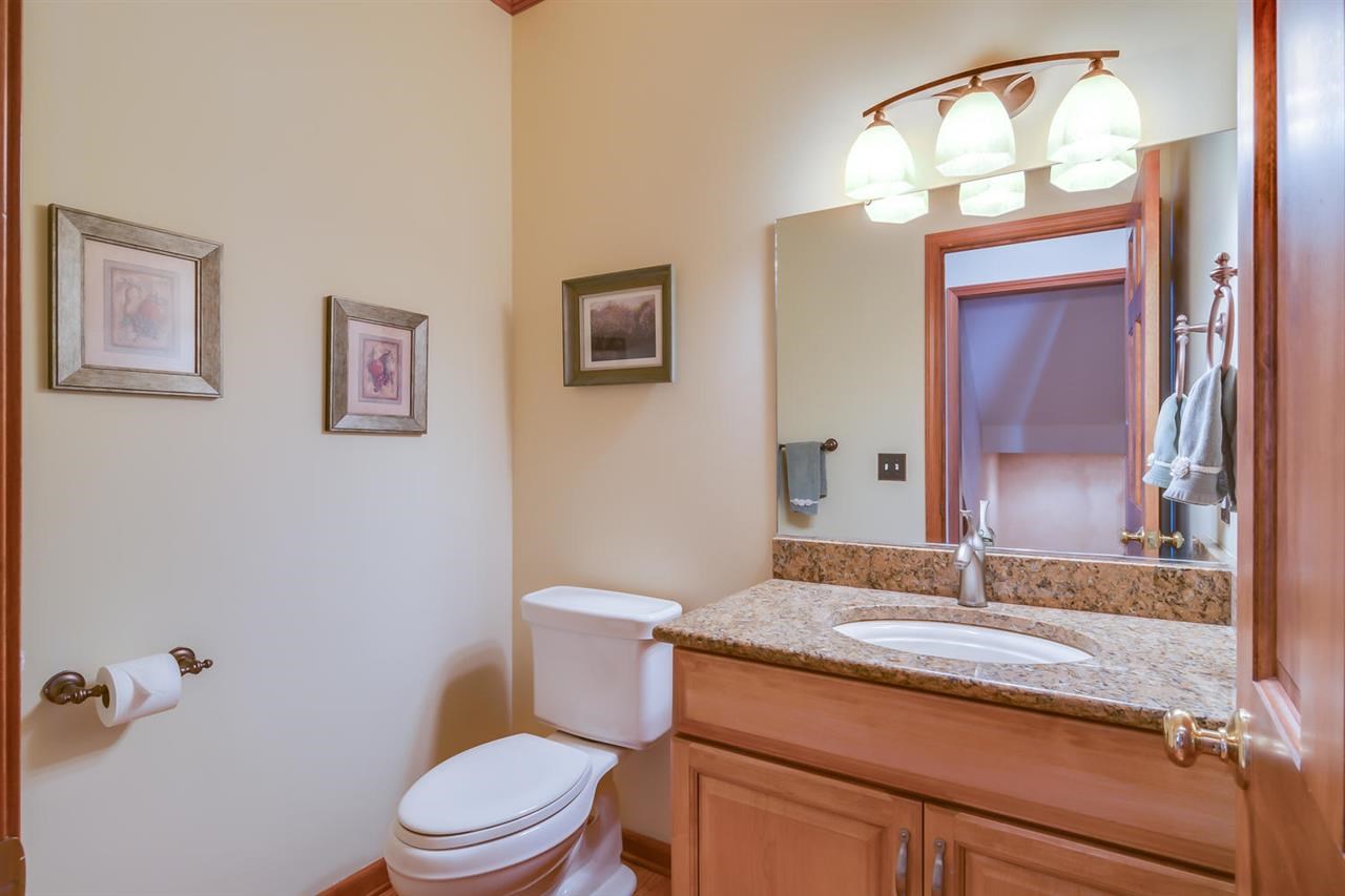 50514 Prestonwood Ct, Granger, IN 46530 photo 16