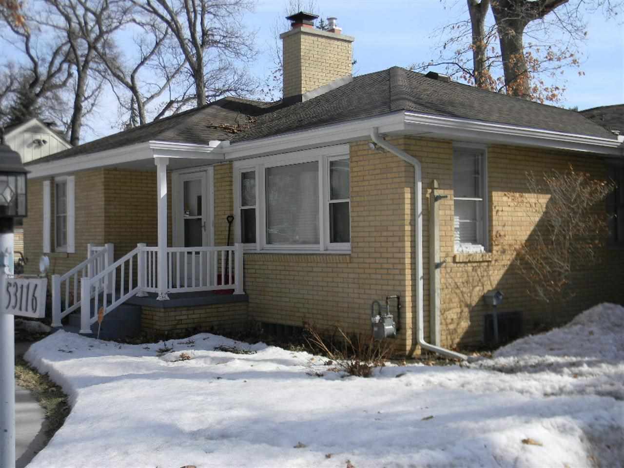 53116 E Oakmont Dr, South Bend, IN 46637 photo 2