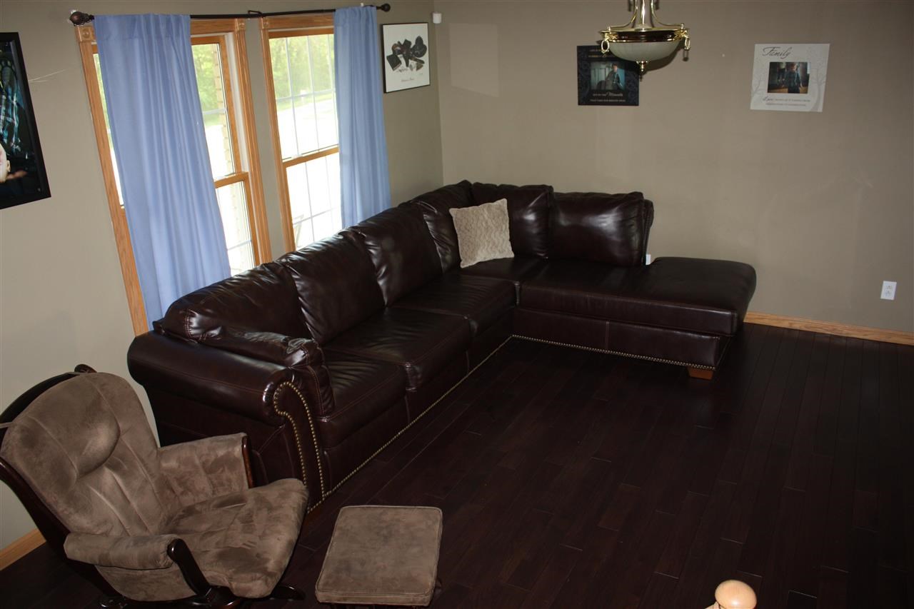 937 Bellbrook Rd, Loogootee, IN 47553 photo 8