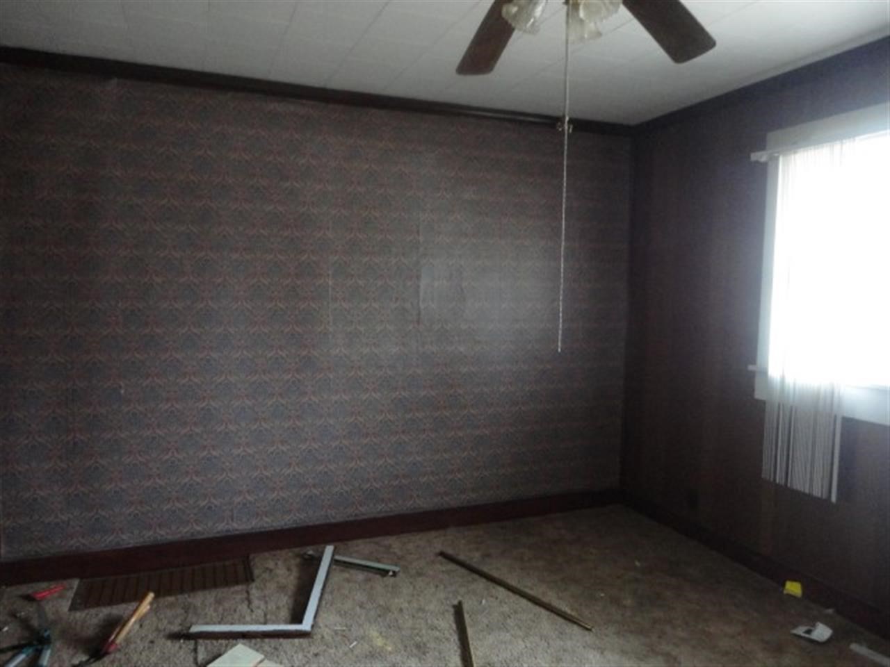 2905 S Nebraska St, Marion, IN 46953 photo 8