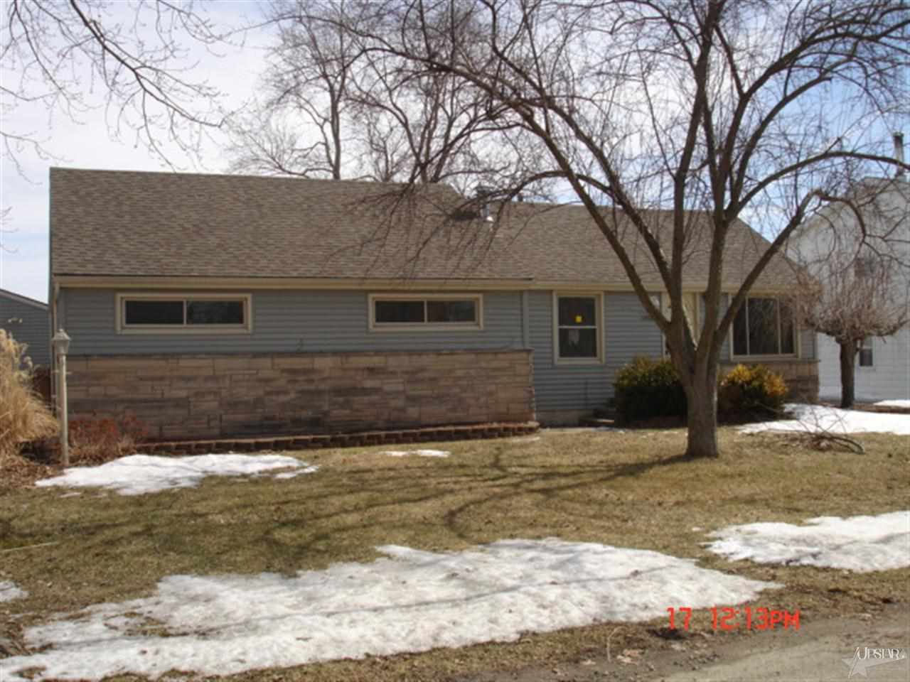15708 Walnut St, Huntertown, IN 46748 photo 1