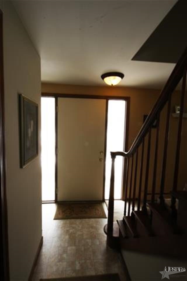 4315 Dalewood Dr, Fort Wayne, IN 46815 photo 5
