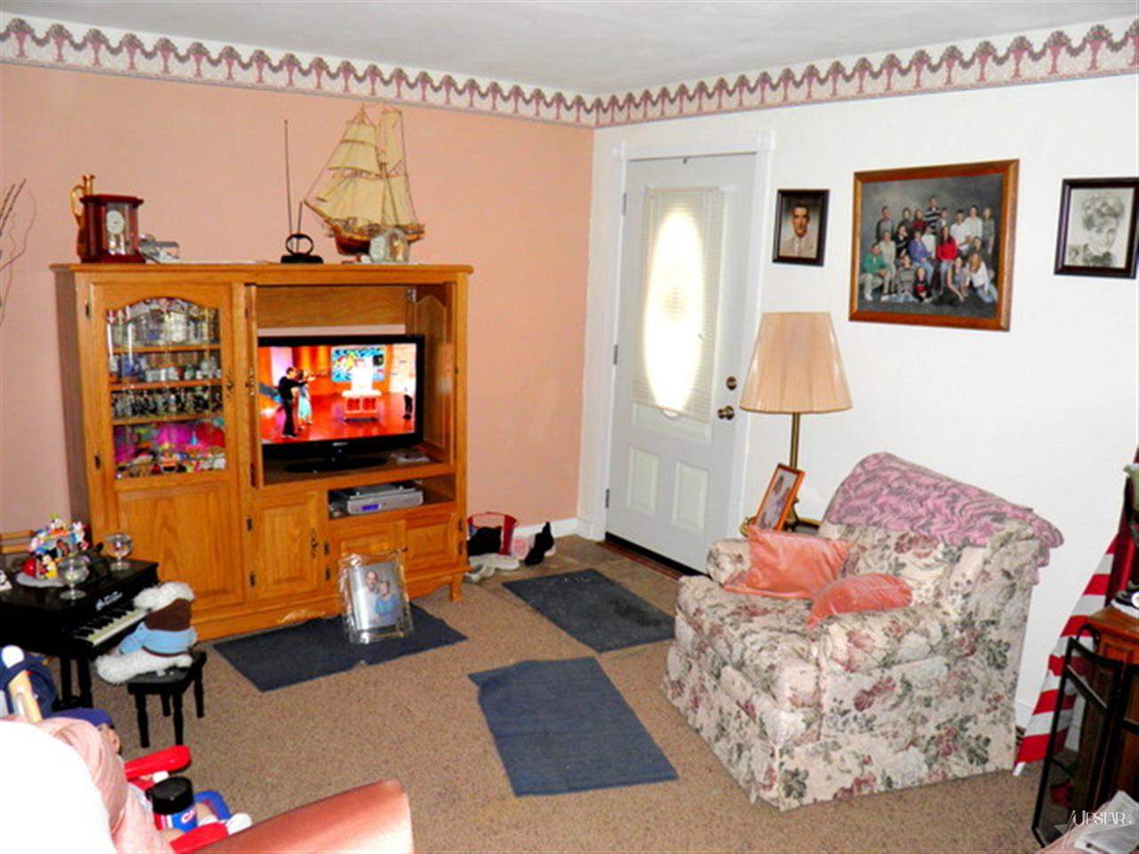 1333 Mayfield Rd, Fort Wayne, IN 46825 photo 2