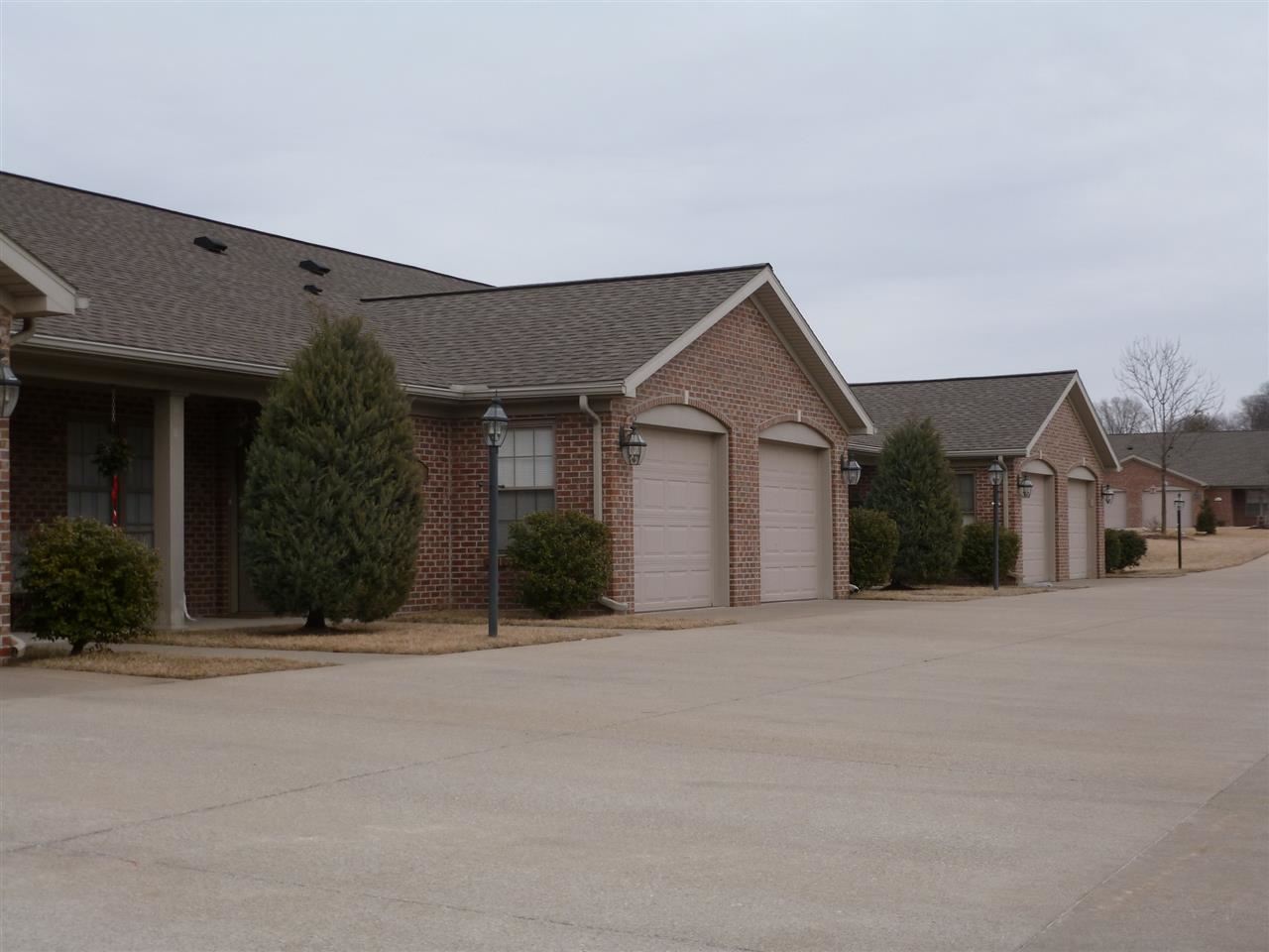 3608 Brickyard Ct, Evansville, IN 47720 photo 5