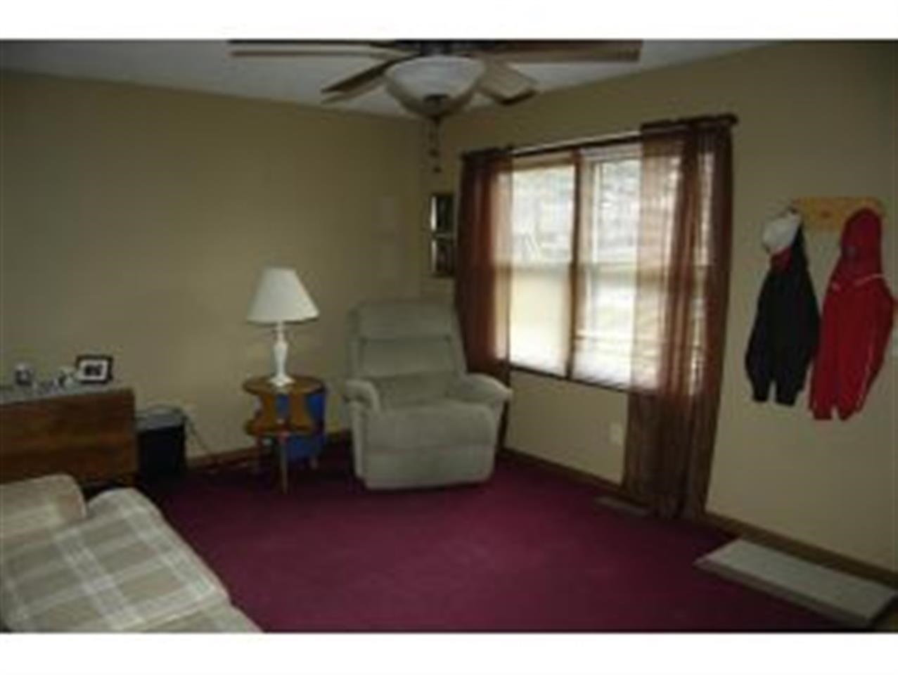 107 Westview Ct, Argos, IN 46501 photo 2