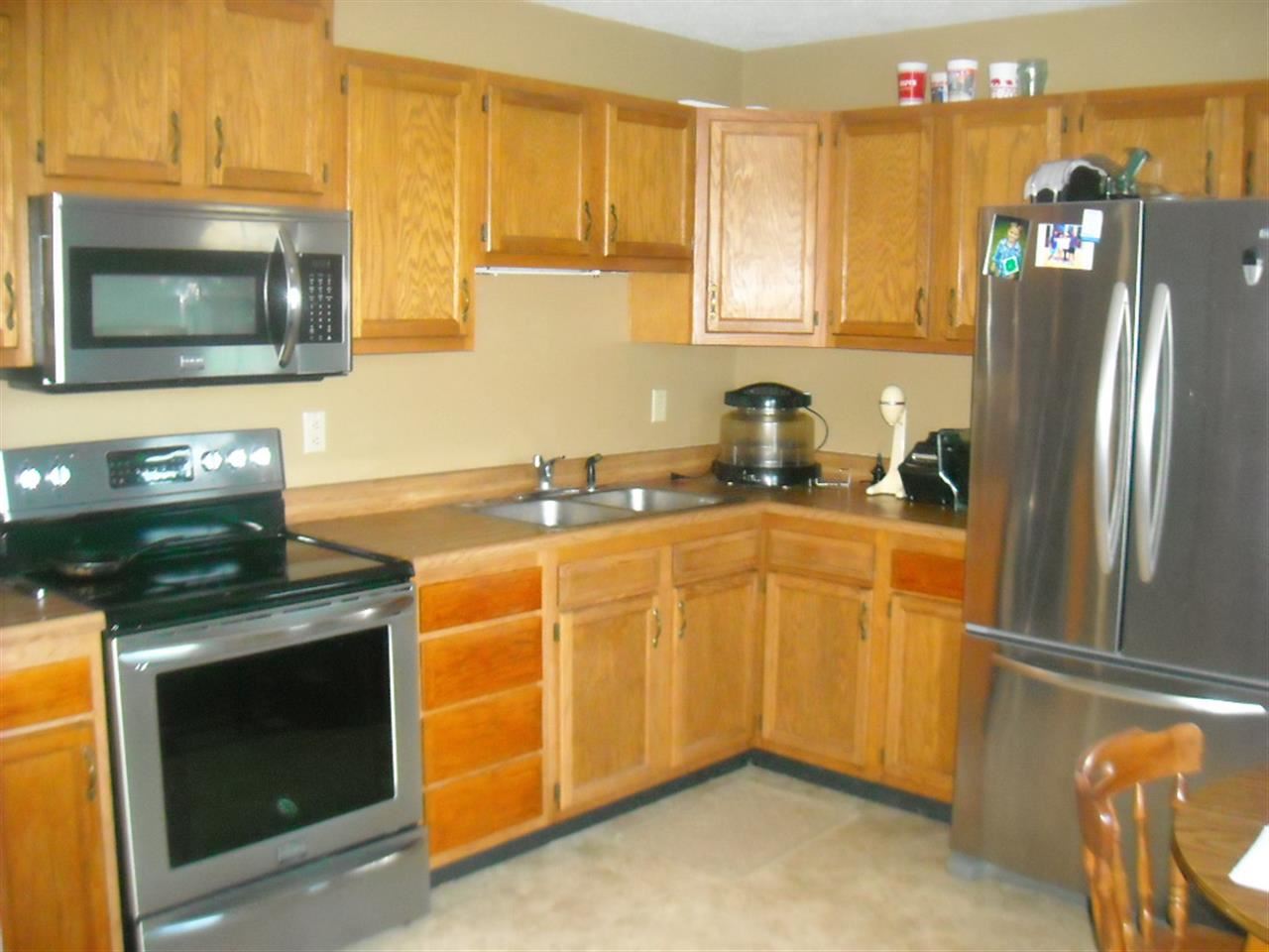 107 Westview Ct, Argos, IN 46501 photo 5