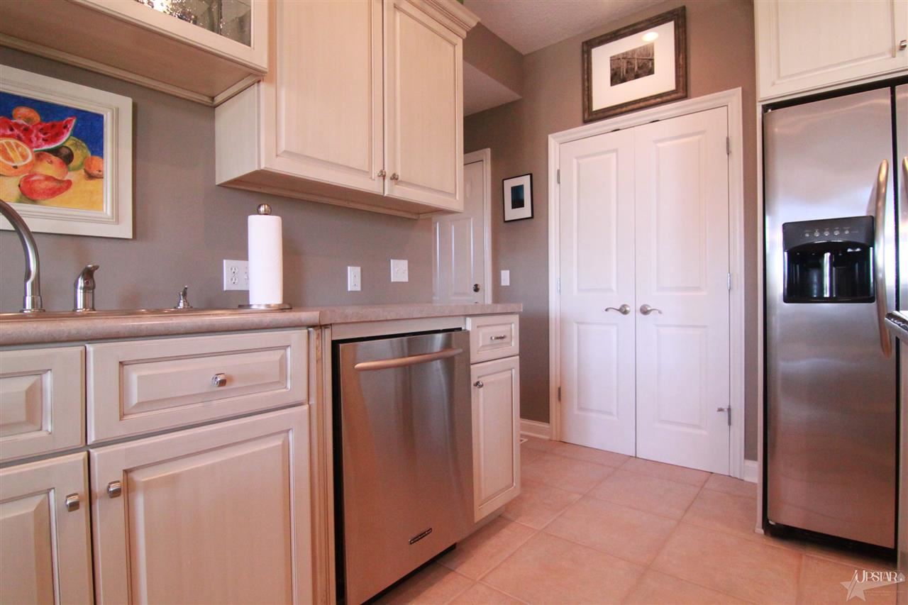 4033 Cadera Cv, Fort Wayne, IN 46845 photo 5