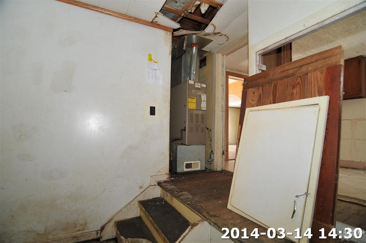 117 James St, Butler, IN 46721 photo 14