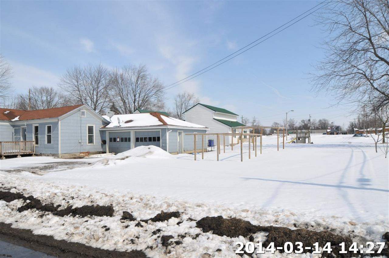 117 James St, Butler, IN 46721 photo 3