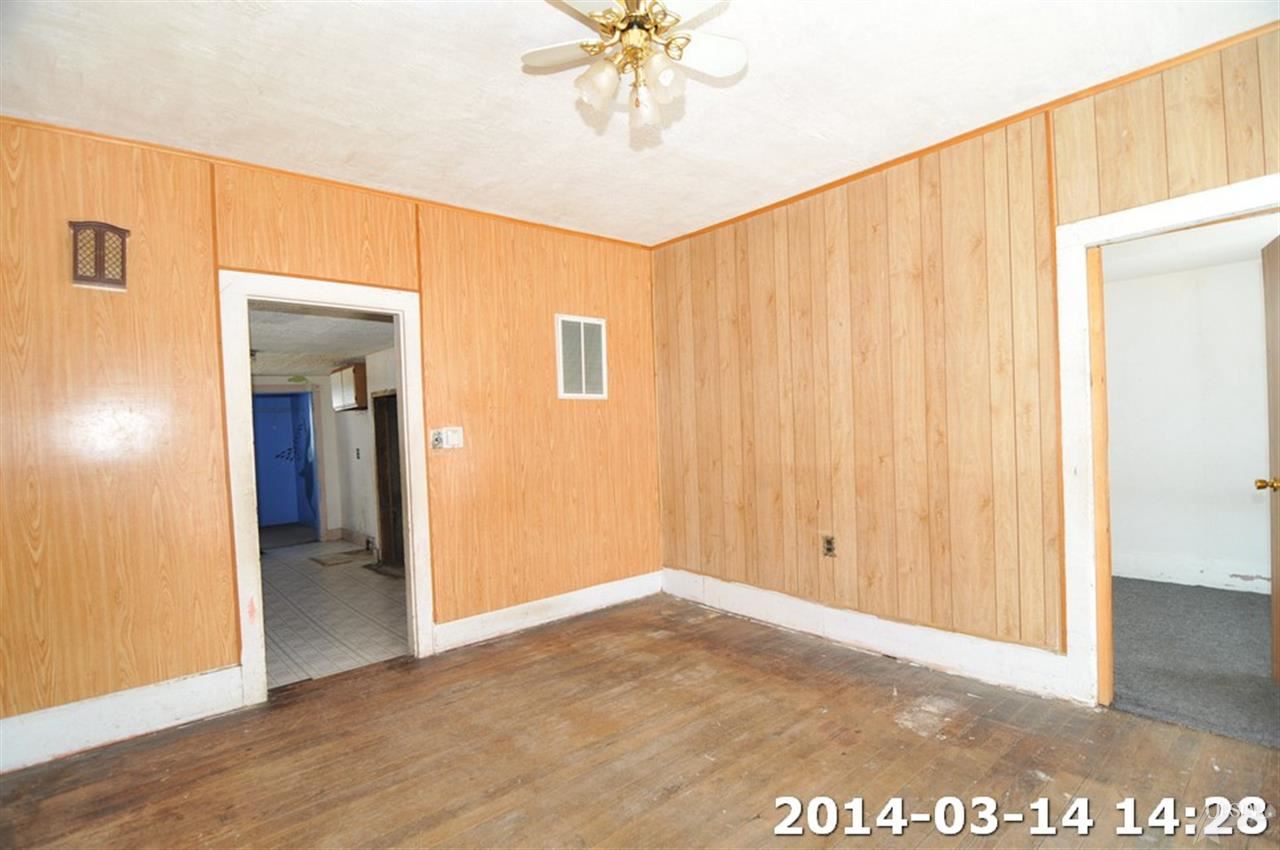 117 James St, Butler, IN 46721 photo 5