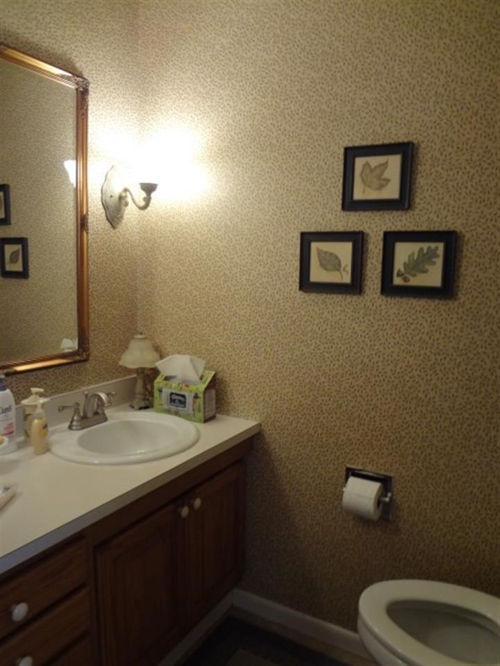 447 S Saint James Blvd, Evansville, IN 47714 photo 19