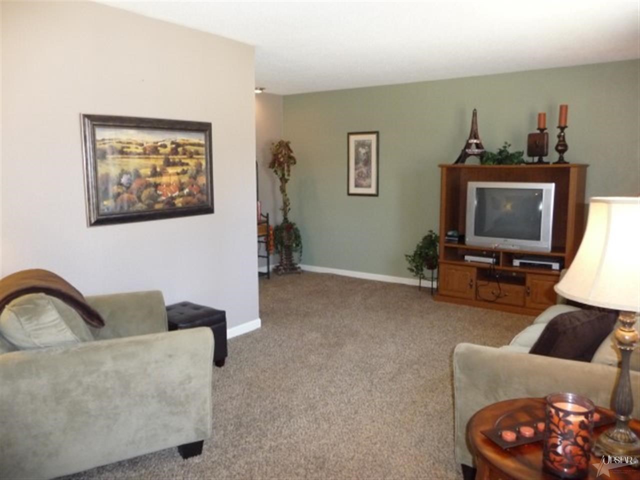 4604 Muirfield Dr, Fort Wayne, IN 46835 photo 2
