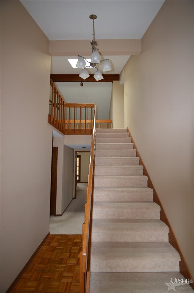 10624 Lake Pointe Dr, Fort Wayne, IN 46845 photo 3