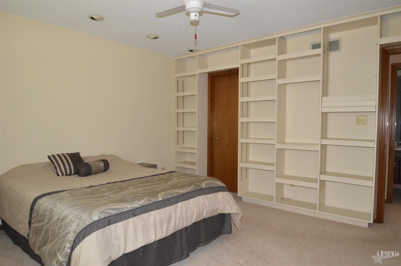 10624 Lake Pointe Dr, Fort Wayne, IN 46845 photo 21
