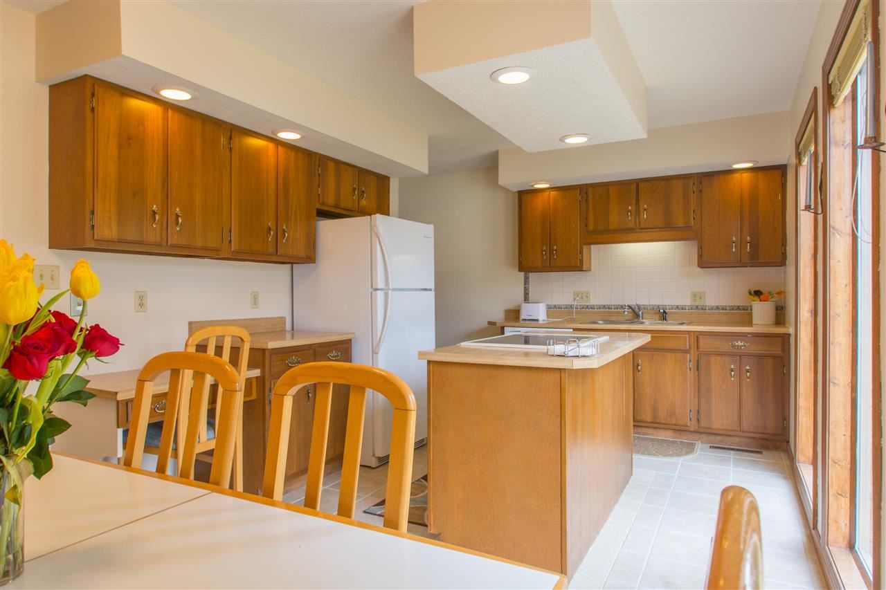 3700 E Bluebird Ln, Bloomington, IN 47401 photo 9