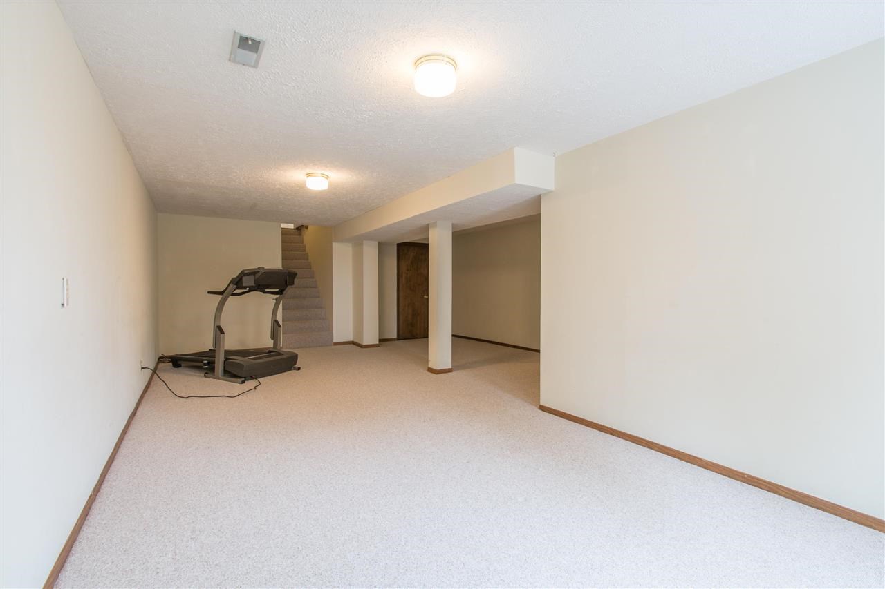 3700 E Bluebird Ln, Bloomington, IN 47401 photo 24