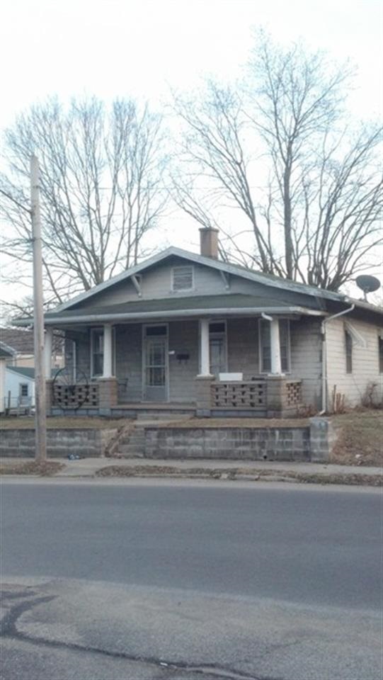 713 W Walnut St, Washington, IN 47501 photo 1