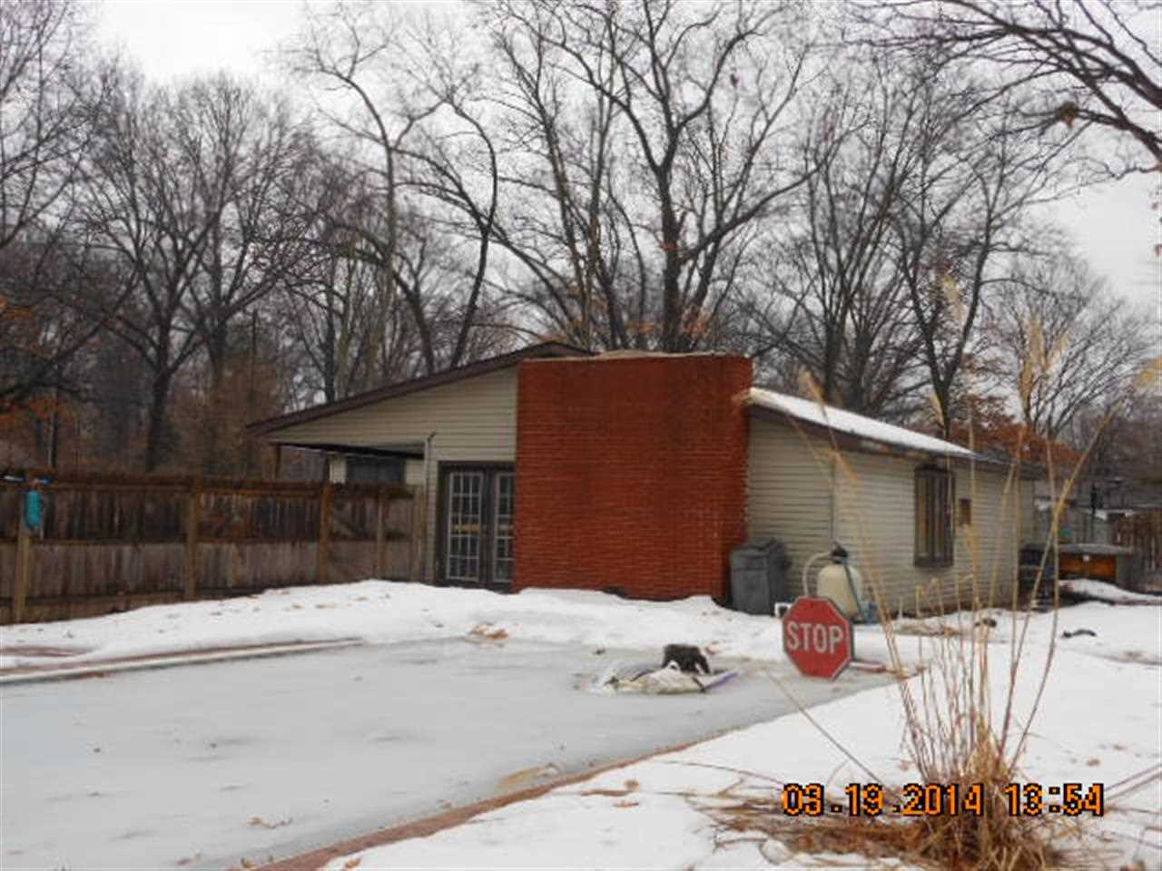 51743 County Road 9, Elkhart, IN 46514 photo 2