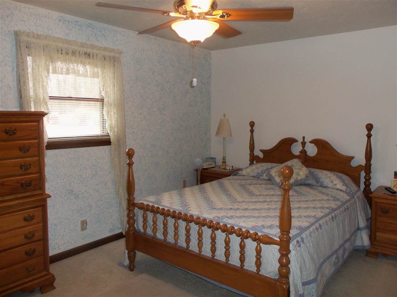 1699 Elliott Dr, Winslow, IN 47598 photo 9