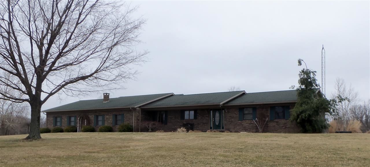 1699 Elliott Dr, Winslow, IN 47598 photo 1