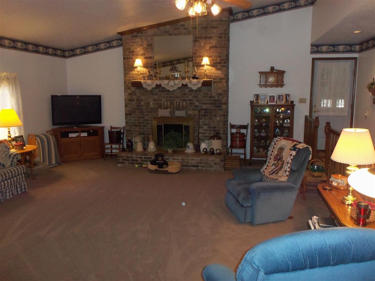 1699 Elliott Dr, Winslow, IN 47598 photo 5