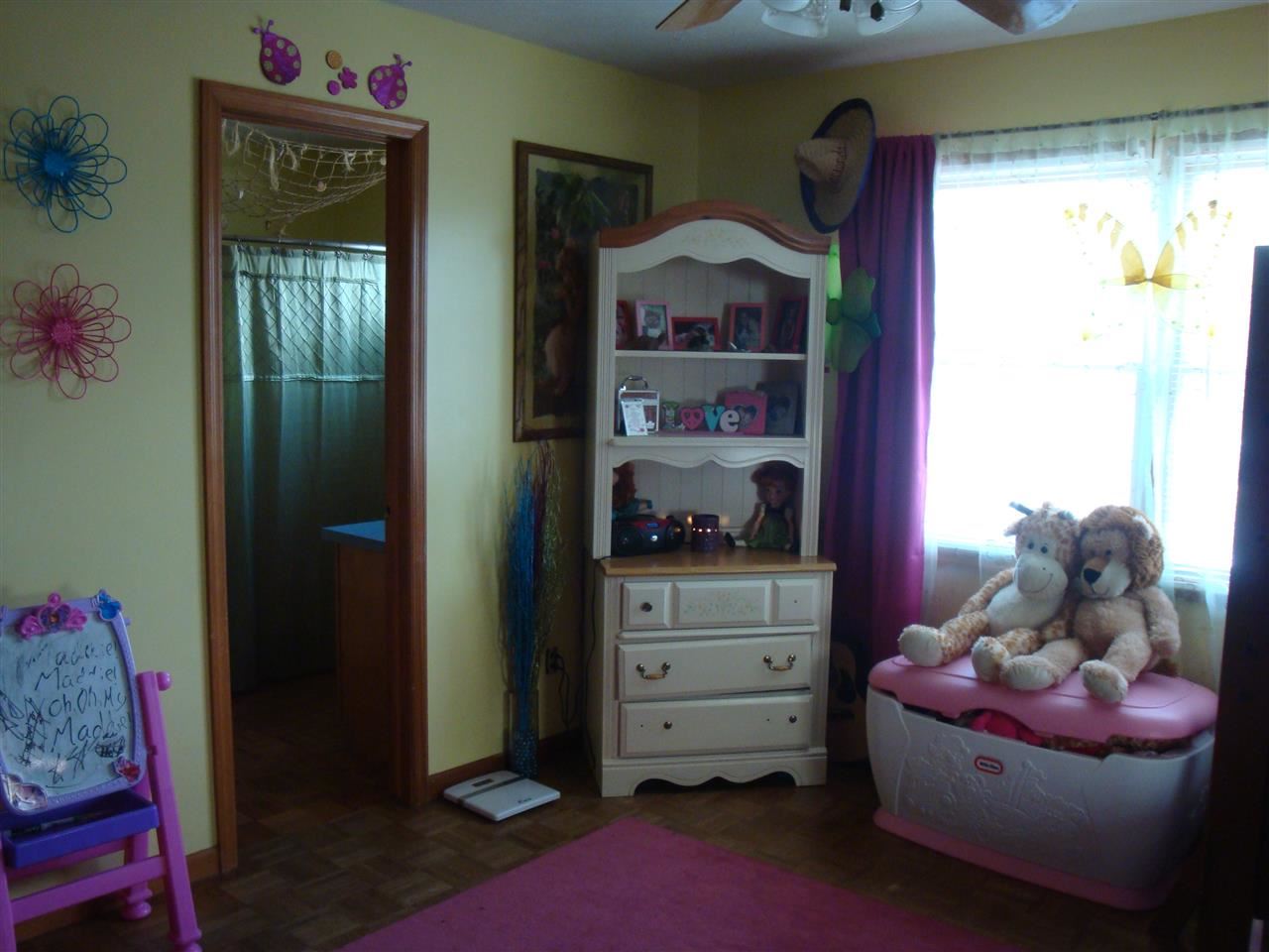 57822 Sunbury Dr, Elkhart, IN 46517 photo 11