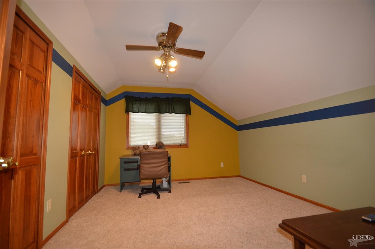 3715 Flowing Brook Dr, Fort Wayne, IN 46818 photo 21