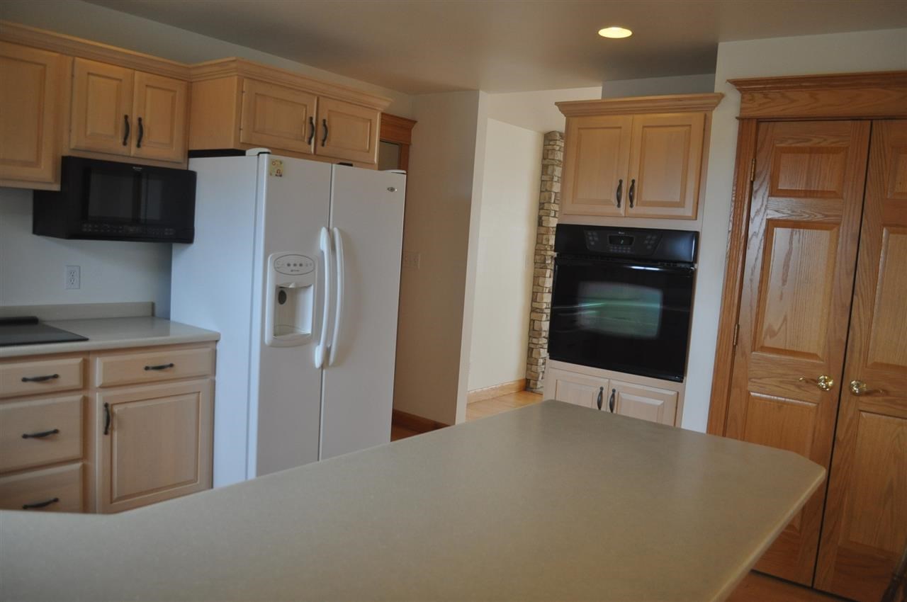 702 E 21st St, Ferdinand, IN 47532 photo 8