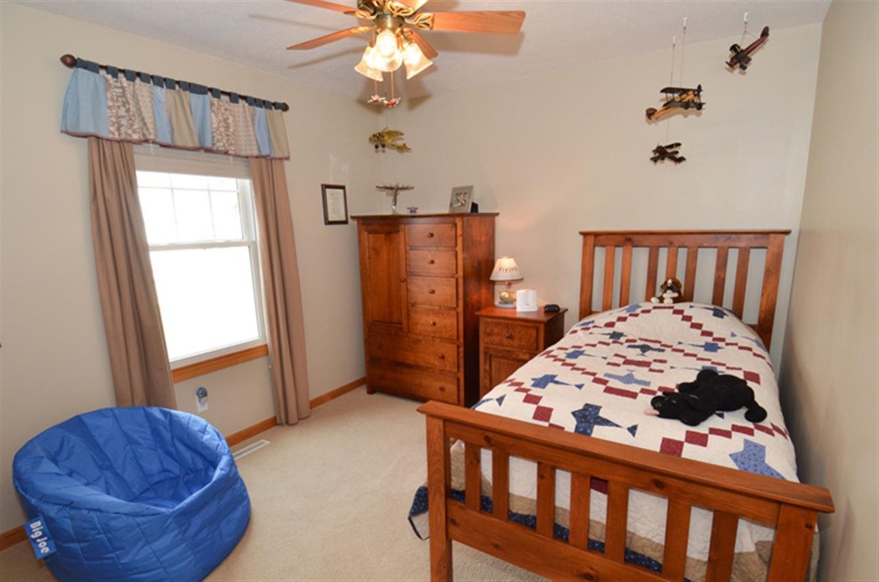 55050 Patrician Park Dr, Osceola, IN 46561 photo 14