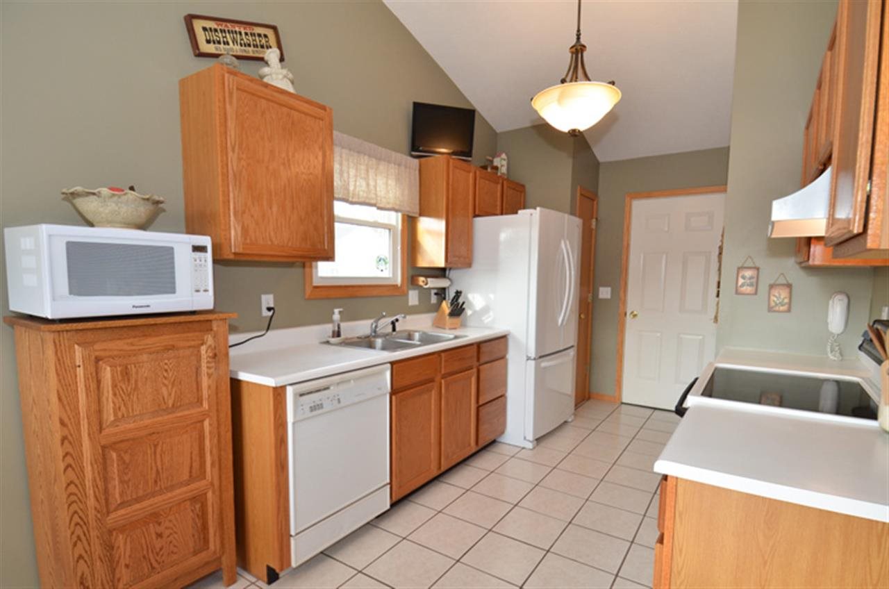 55050 Patrician Park Dr, Osceola, IN 46561 photo 8