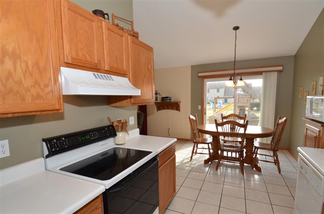 55050 Patrician Park Dr, Osceola, IN 46561 photo 7