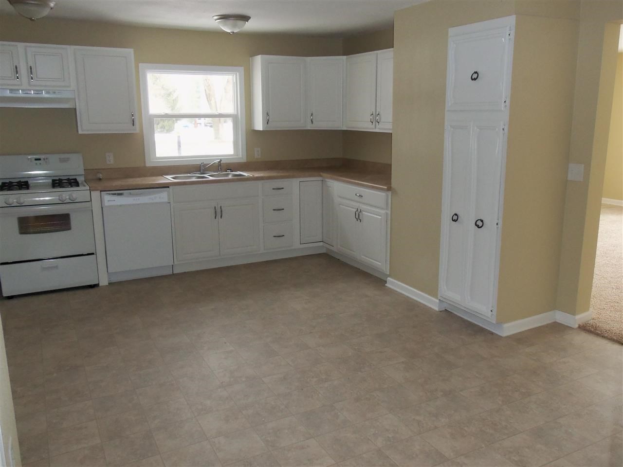29557 County Road 2, Elkhart, IN 46514 photo 15