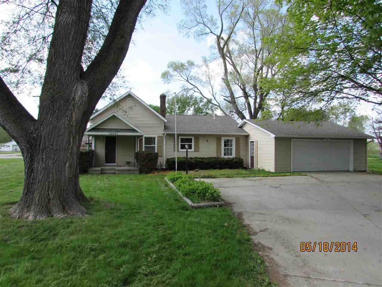 29557 County Road 2, Elkhart, IN 46514 photo 2