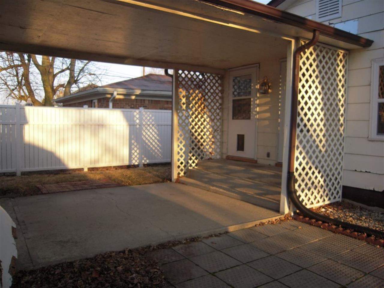 355 E Green St, Frankfort, IN 46041 photo 16