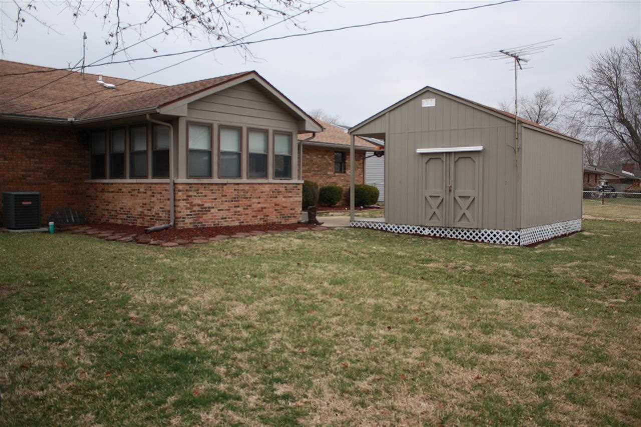 1220 Mockingbird Ln, Mount Vernon, IN 47620 photo 19