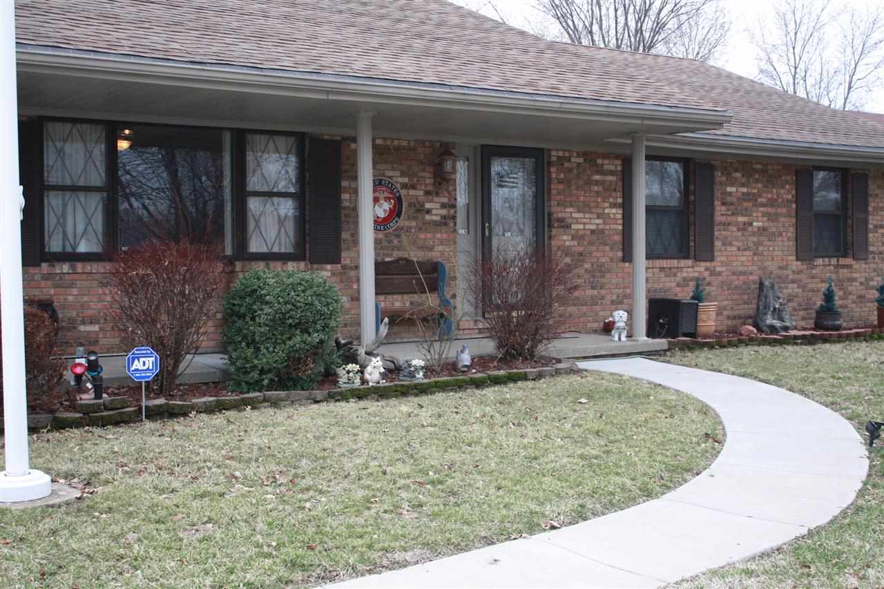 1220 Mockingbird Ln, Mount Vernon, IN 47620 photo 12
