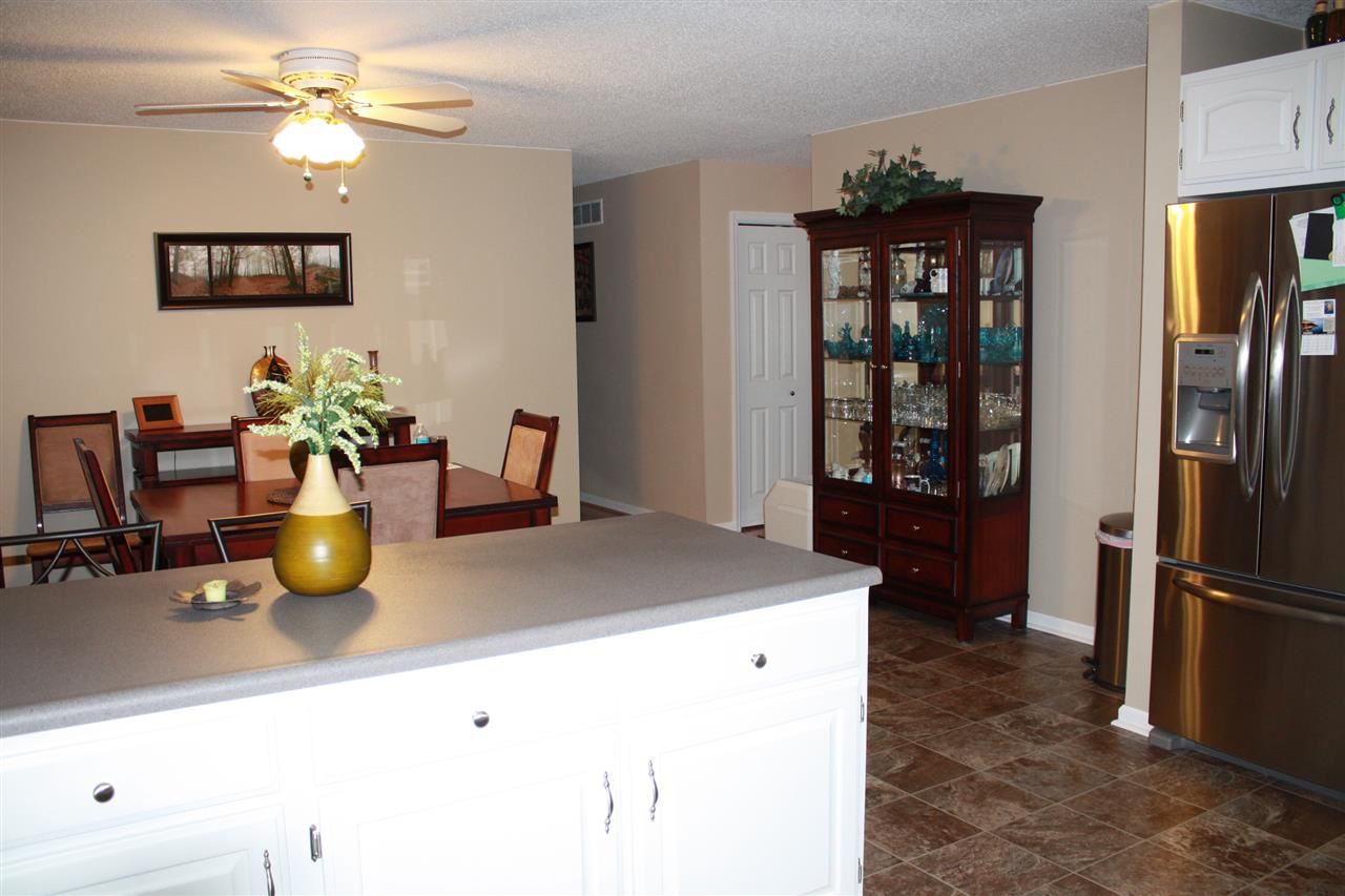 1220 Mockingbird Ln, Mount Vernon, IN 47620 photo 26